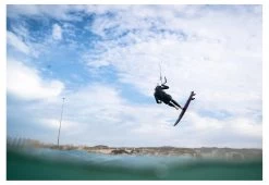 AIRUSH CYPHER CARBON INNEGRA V3 -Magasin De Kitesurf airush cypher carbon innegra v3 3