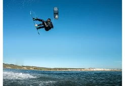 AIRUSH RAZOR V10 -Magasin De Kitesurf airush razor v10 2