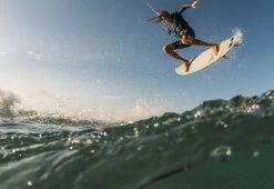 F-ONE MITU PRO BAMBOO 2021 -Magasin De Kitesurf f one mitu pro bamboo 2021 3