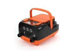 POMPE ELECTRIQUE UNIVERSELLE KITESURF PADDLE SUP KAYAK E-PUMP 16 PSI + BATTERIE -Magasin De Kitesurf pompe electrique universelle kitesurf paddle sup kayak e pump 16 psi batterie 7