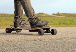 SKATE ELECTRIQUE EVO SPIRIT CURVE V4 -Magasin De Kitesurf skate electrique evo spirit curve v4 5